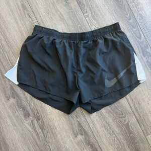 Nike Dri- Fit Women's Black Grey White Athletic Shorts Size XL